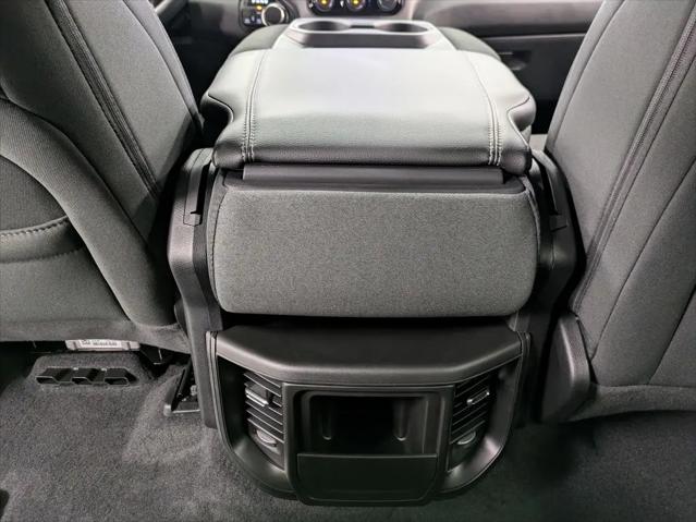 2026 Ram 1500 Express Crew Cab 4x4 57 Box