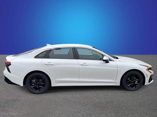 2026 Kia K5 LXS FWD