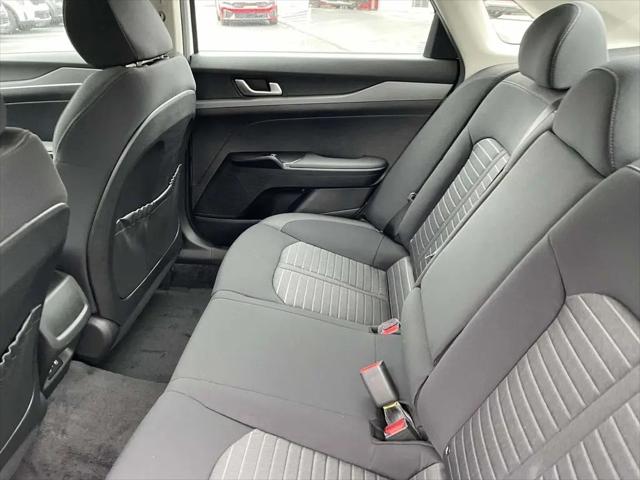 2026 Kia K5 LXS FWD