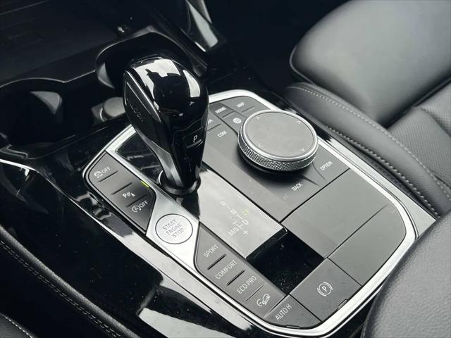2023 BMW X4 xDrive30i