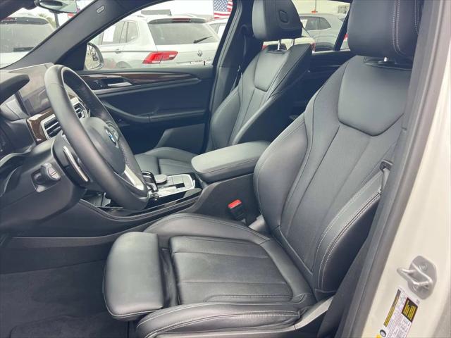 2023 BMW X4 xDrive30i