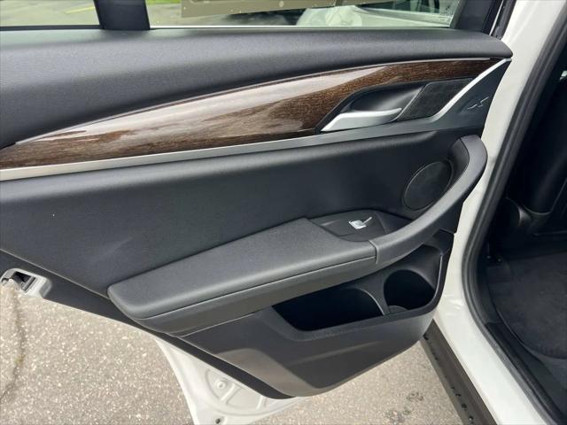 2023 BMW X4 xDrive30i