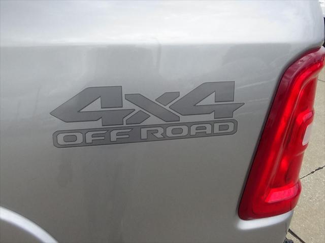 2025 Ram 1500 Big Horn Crew Cab 4x4 64 Box