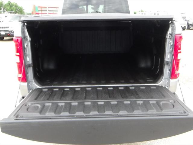 2025 Ram 1500 Big Horn Crew Cab 4x4 64 Box