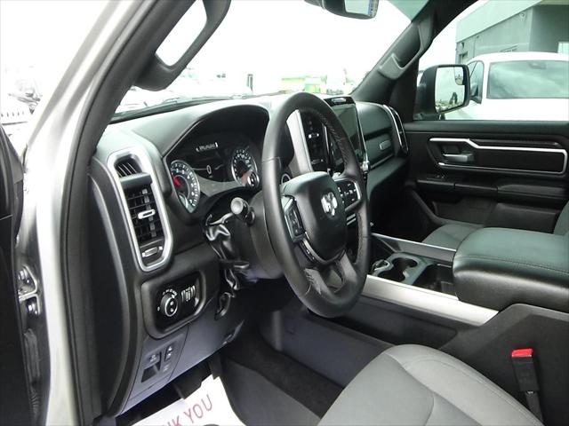 2025 Ram 1500 Big Horn Crew Cab 4x4 64 Box