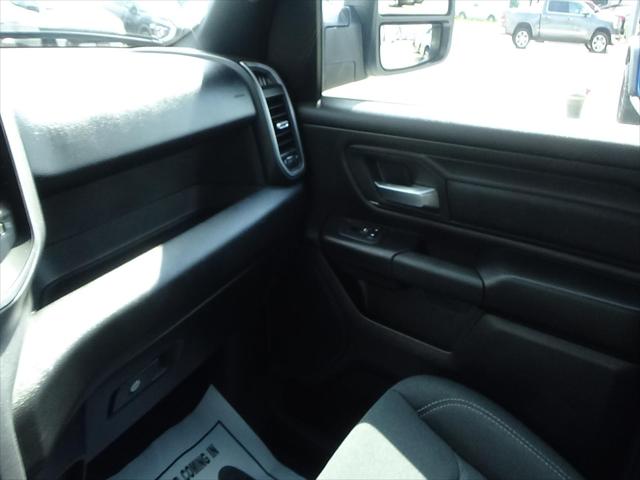 2025 Ram 1500 Tradesman Crew Cab 4x4 57 Box