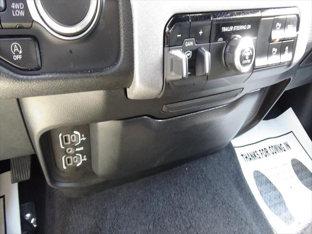 2025 Ram 1500 Tradesman Crew Cab 4x4 57 Box