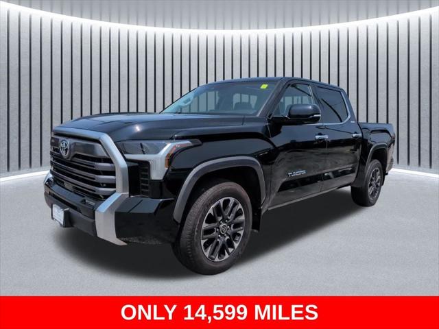 2022 Toyota Tundra Limited for sale in St Charles, IL