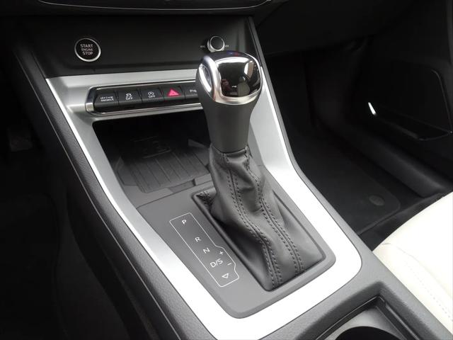 2021 Audi Q3 Premium Plus 45 TFSI S line quattro Tiptronic