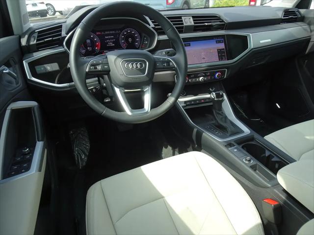 2021 Audi Q3 Premium Plus 45 TFSI S line quattro Tiptronic