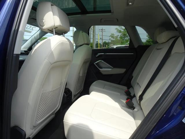 2021 Audi Q3 Premium Plus 45 TFSI S line quattro Tiptronic
