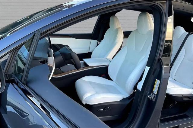 2022 Tesla Model X Dual Motor All-Wheel Drive