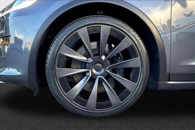 2022 Tesla Model X Dual Motor All-Wheel Drive
