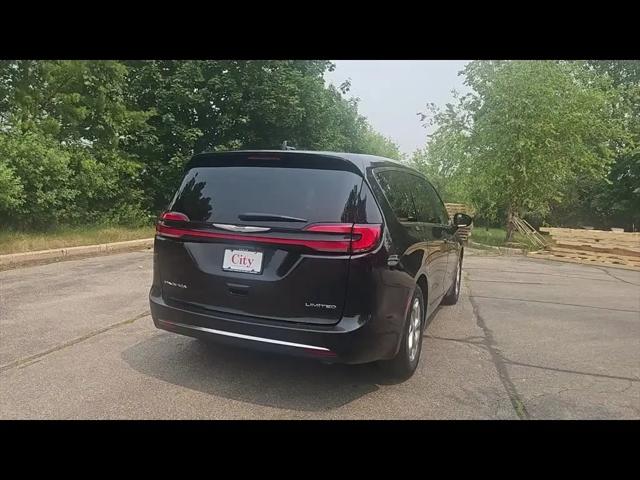 2024 Chrysler Pacifica Limited