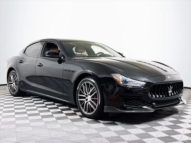 2018 Maserati Ghibli Base 3.0 L