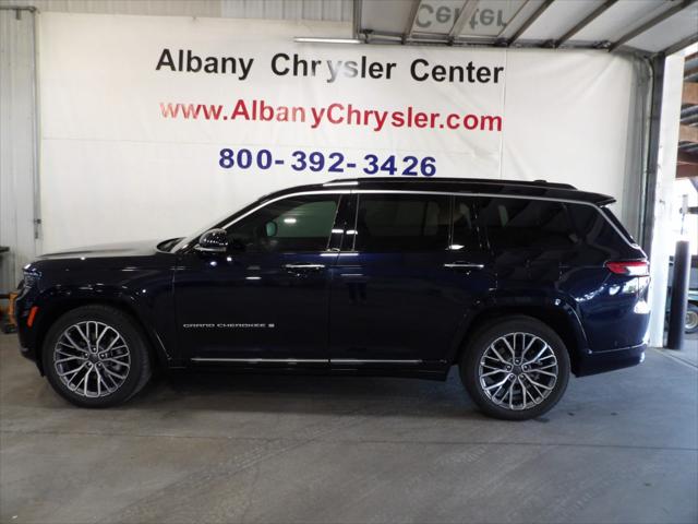 2024 Jeep Grand Cherokee L Summit Reserve 4x4 for sale in Albany, MN