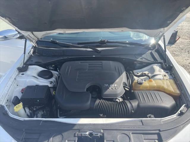 2011 Chrysler 300 Limited