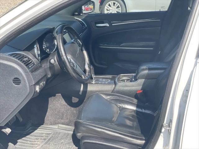 2011 Chrysler 300 Limited