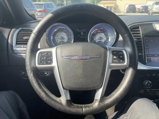 2011 Chrysler 300 Limited