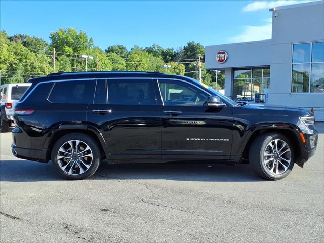2023 Jeep Grand Cherokee L Overland 4x4 2023 Jeep Grand Cherokee L Overland 4x4