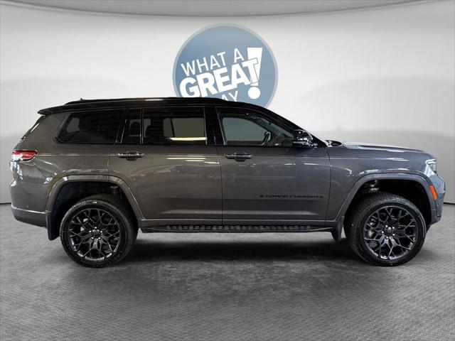2024 Jeep Grand Cherokee L Summit 4x4 2024 Jeep Grand Cherokee L Summit 4x4