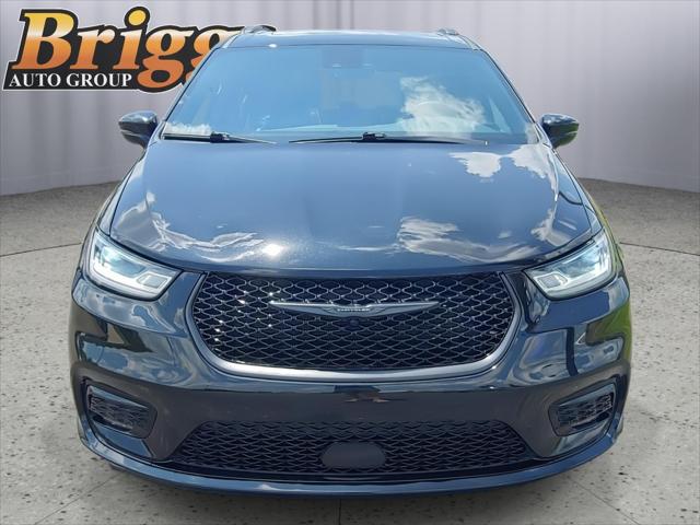2025 Chrysler Pacifica Limited for sale in Fort Scott, KS