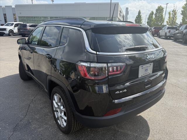 2022 Jeep Compass Latitude Lux 4x4