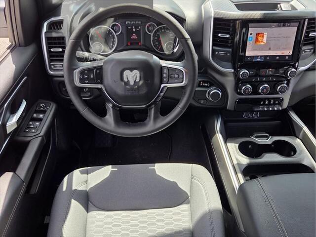 2026 Ram 1500 Big Horn Crew Cab 4x2 5'7" Box