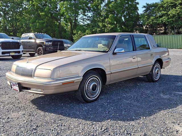 1992 Chrysler New Yorker Salon 1992 Chrysler New Yorker Salon