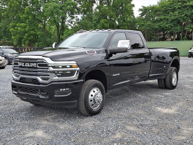 2025 RAM 3500 Laramie Crew Cab 4x4 8 Box 2025 RAM 3500 Laramie Crew Cab 4x4 8 Box
