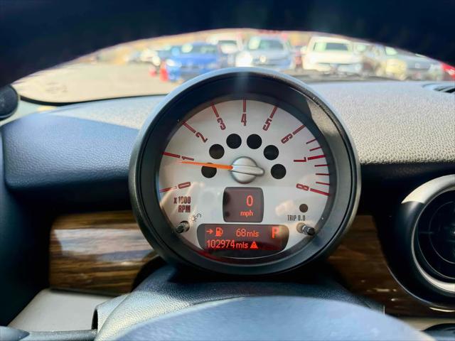 2011 MINI Cooper Cooper
