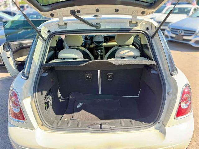 2011 MINI Cooper Cooper