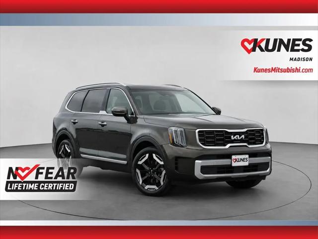2025 Kia Telluride S for sale in Madison, WI