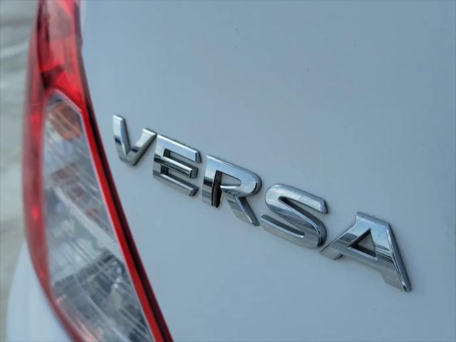 2017 Nissan Versa 1.6 S+