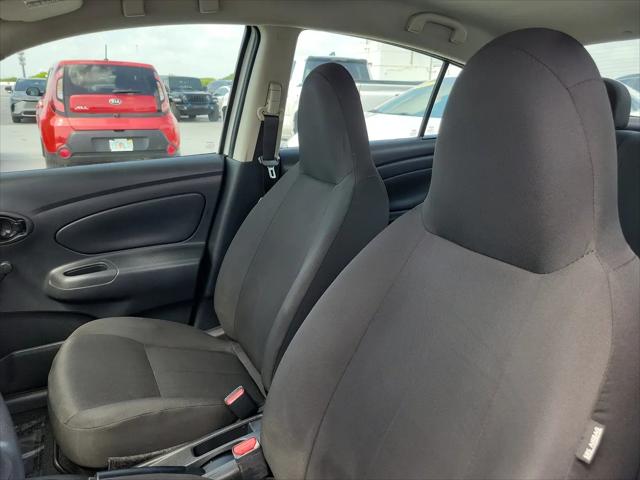 2017 Nissan Versa 1.6 S+