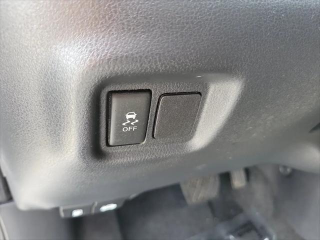 2017 Nissan Versa 1.6 S+