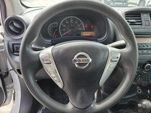 2017 Nissan Versa 1.6 S+
