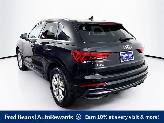 2025 Audi Q3 Premium 45 TFSI S line quattro Tiptronic