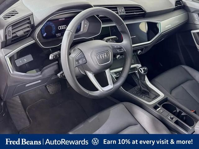 2025 Audi Q3 Premium 45 TFSI S line quattro Tiptronic