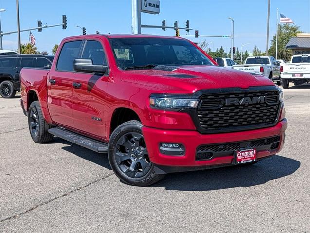 2026 RAM 1500 RAM 1500 EXPRESS CREW CAB 4X4 57 BOX