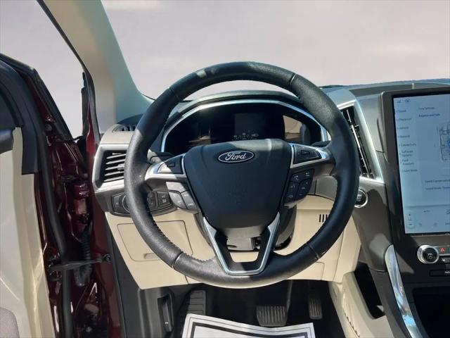 2021 Ford Edge Titanium