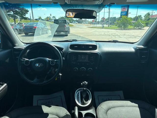 2016 Kia Soul +