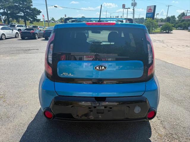 2016 Kia Soul +