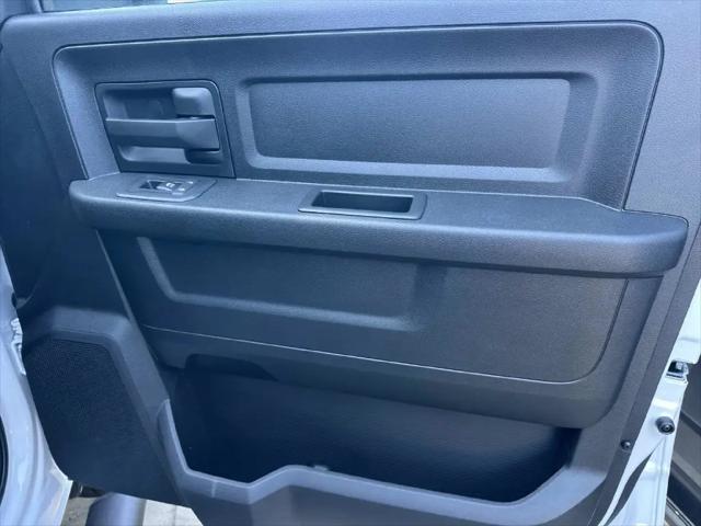 2026 Ram 3500 Tradesman Crew Cab 4x4 8 Box