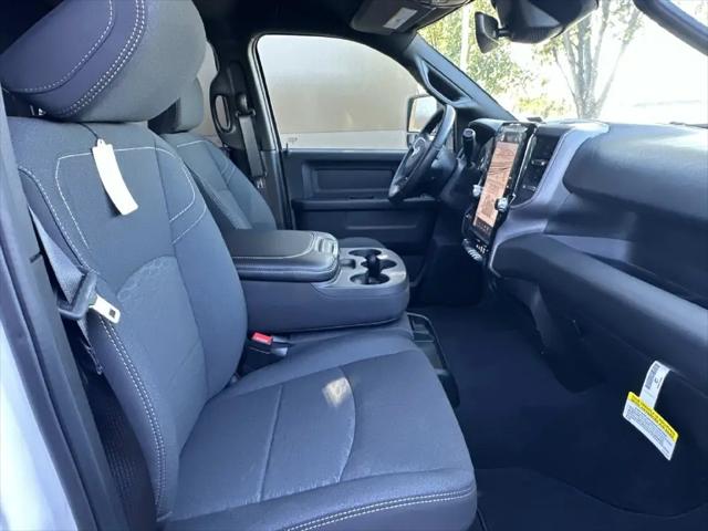 2026 Ram 3500 Tradesman Crew Cab 4x4 8 Box
