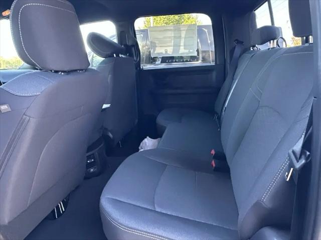 2026 Ram 3500 Tradesman Crew Cab 4x4 8 Box