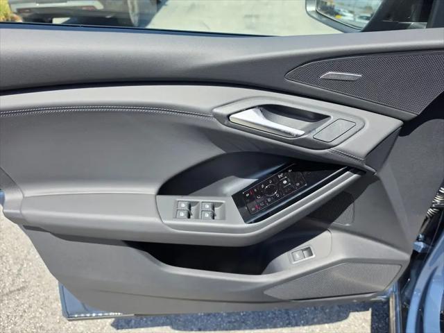 2027 Audi Q6 e-tron Premium quattro