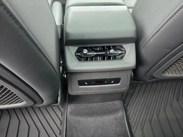 2027 Audi Q6 e-tron Premium quattro