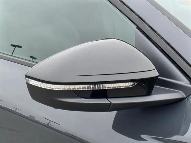 2027 Audi Q6 e-tron Premium quattro