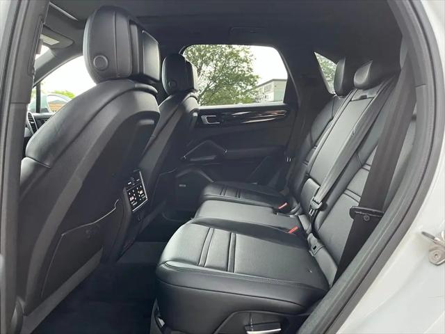 2020 Porsche Cayenne Cayenne